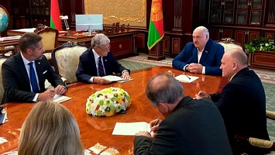 лукашенко освободил 52 заключенных по просьбе трампа, а сша сняли санкции с belavia - Сайт Газеты «Совершенно Секретно» лукашенко освободил 52 заключенных по просьбе трампа, а сша сняли санкции с belavia - Сайт Газеты «Совершенно Секретно»