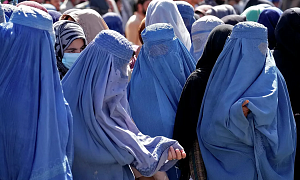 Талибы массово закрывают женские салоны красоты в Кабуле Талибы массово закрывают женские салоны красоты в Кабуле