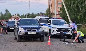 Водитель авто с ножом и ракетницей напал на сотрудников ДПС в Красноярском крае