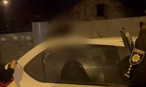 Украинские полицейские разыскивают нападавших после стрельбы в Одессе