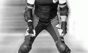 ЭСКАДРОН ЕГО МЫСЛЕЙ ШАЛЬНЫХ ЭСКАДРОН ЕГО МЫСЛЕЙ ШАЛЬНЫХ