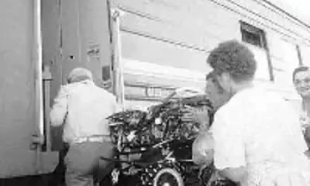 КТО ПЛАТИТ ЗА ПРОЕЗД? КТО ПЛАТИТ ЗА ПРОЕЗД?