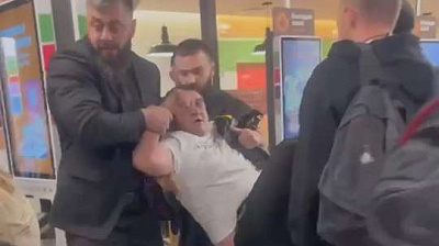 беспредел в центре москвы: похитили человека и увезли в багажнике mercedes со спецсигналом - Сайт Газеты «Совершенно Секретно»