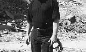 КОСОВО: «ТОМАГАВКОМ» ПО «СКОРОЙ ПОМОЩИ» КОСОВО: «ТОМАГАВКОМ» ПО «СКОРОЙ ПОМОЩИ»